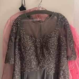 Marsoni by Colors Gray Mother of the bride dress Size 16